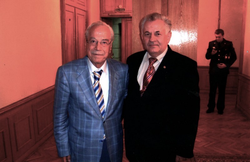 На переговорах с Министром обороны САР Тлаасом Н.И. Роянов. 2007 г.