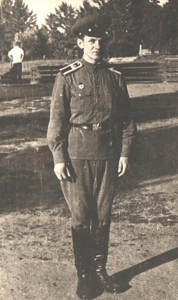 Курсант Хгв.ВТКУ младший сержант Н.И. Роянов. 05.05.1967 г.
