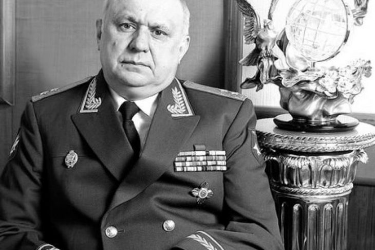Генерал-лейтенант запаса В.Н. БУСЛОВСКИЙ