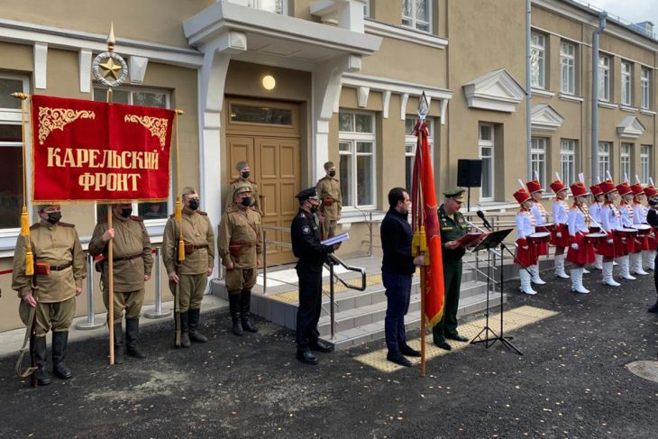 Заместитель Министра обороны России Андрей Картаполов принял участие в открытии Музея Карельского фронта